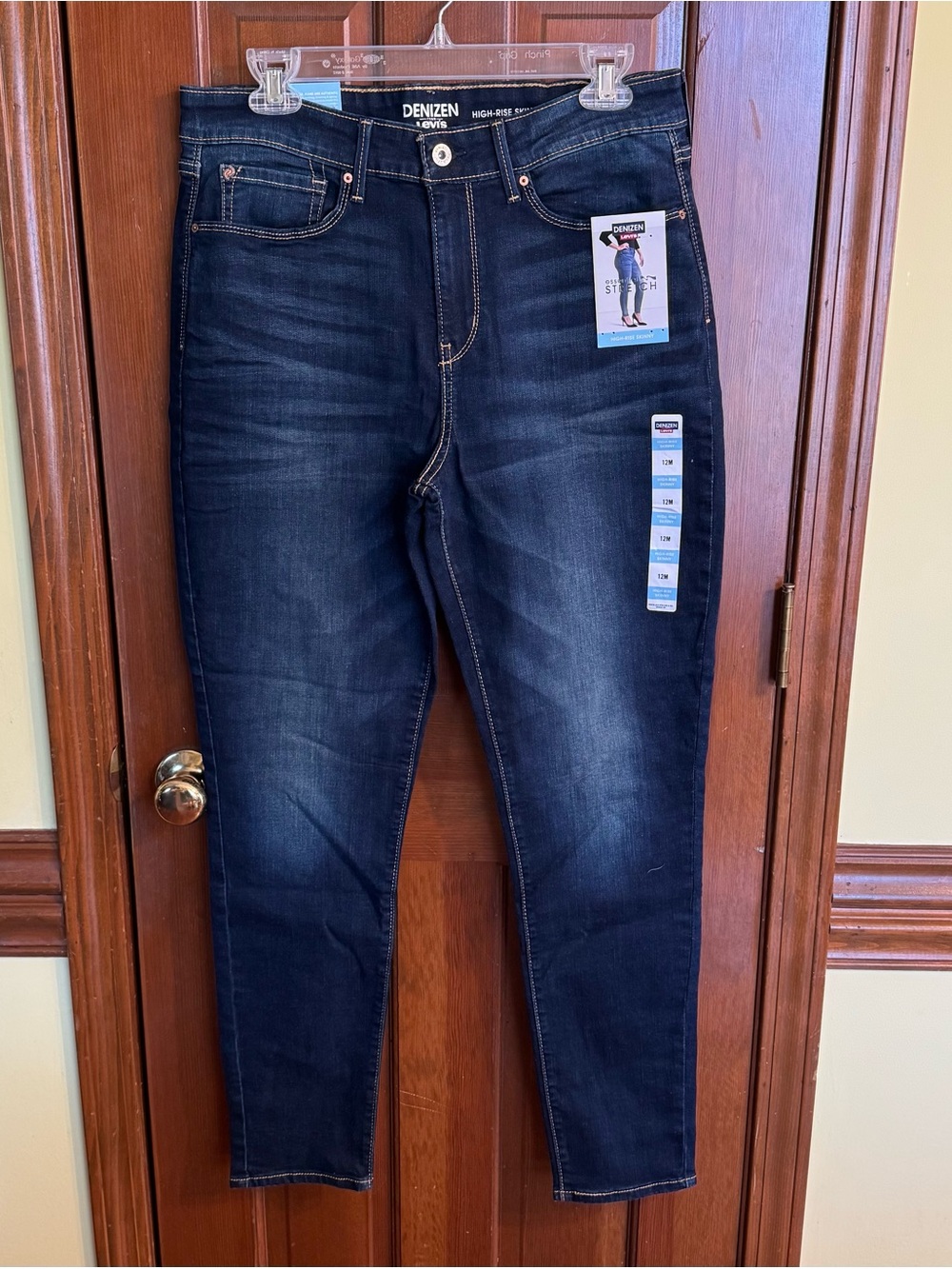 Denizen High Rise Skinny Indigo Jeans NWT